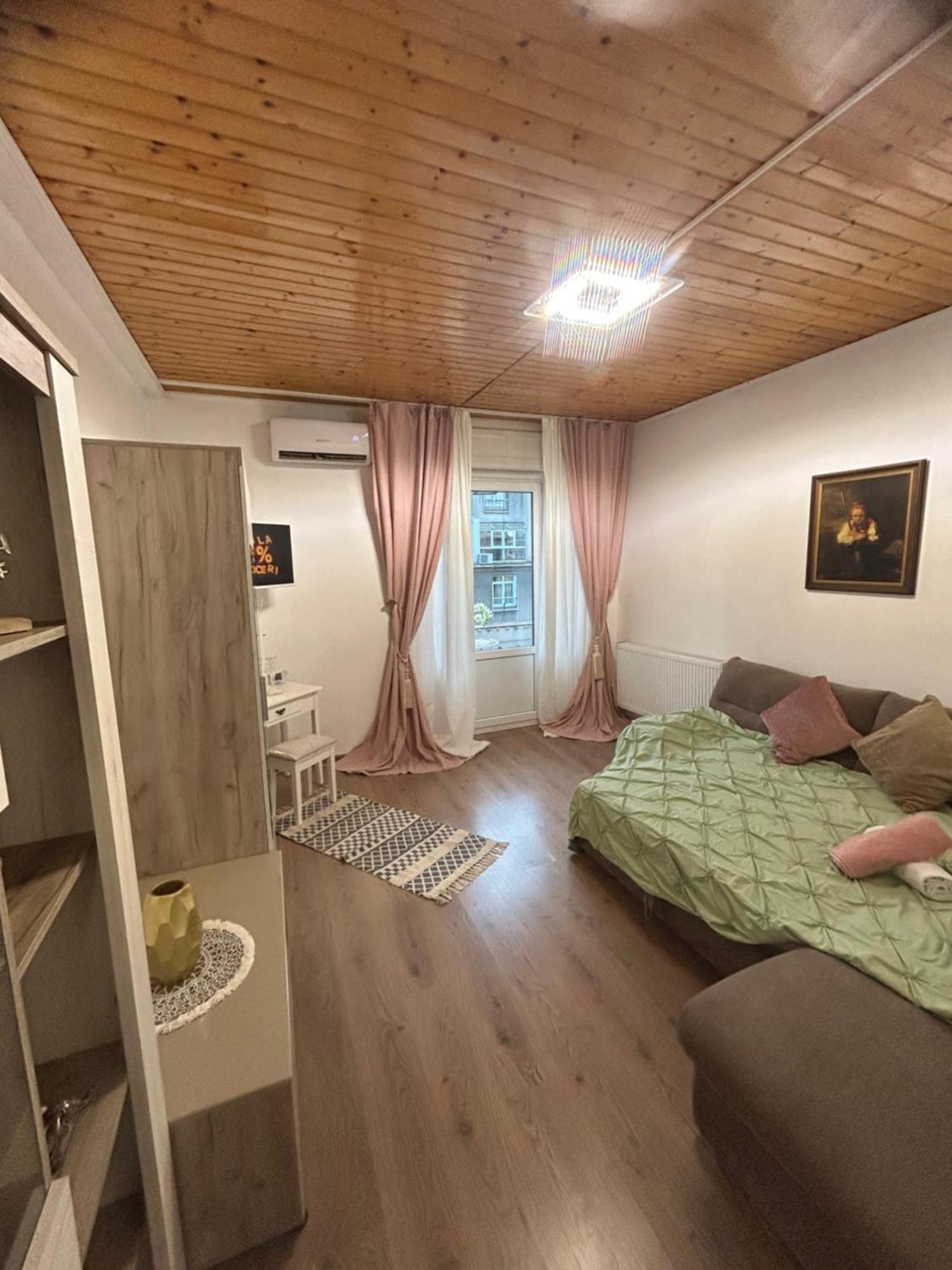 Panoramic Terace Victory Boutique Apartment Bucharest Luaran gambar