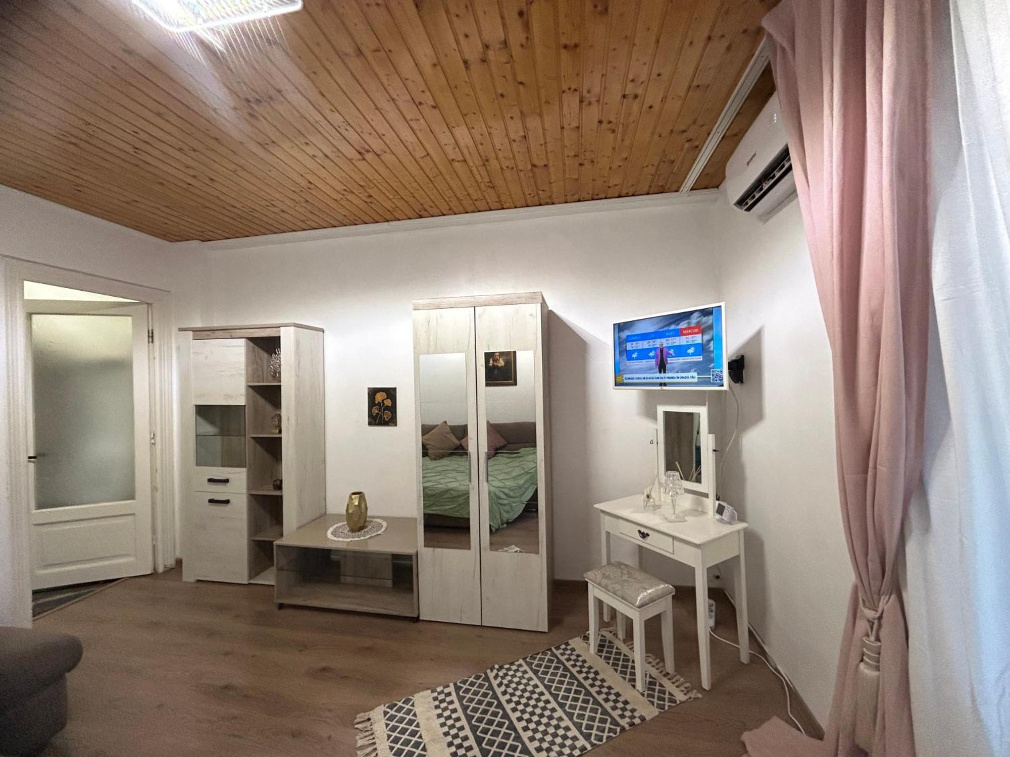 Panoramic Terace Victory Boutique Apartment Bucharest Luaran gambar