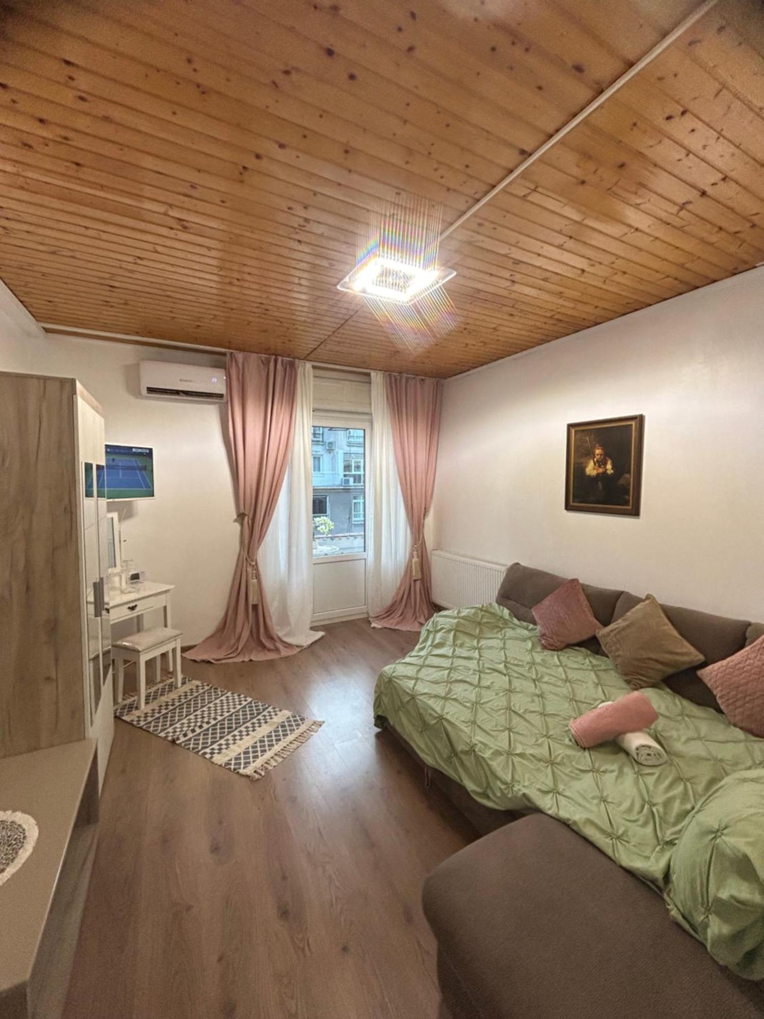 Panoramic Terace Victory Boutique Apartment Bucharest Luaran gambar