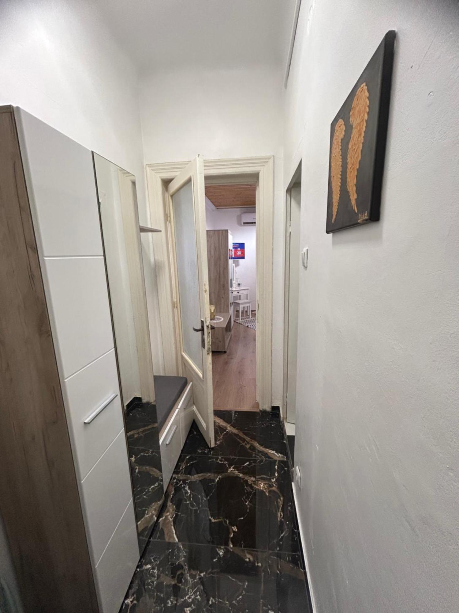 Panoramic Terace Victory Boutique Apartment Bucharest Luaran gambar